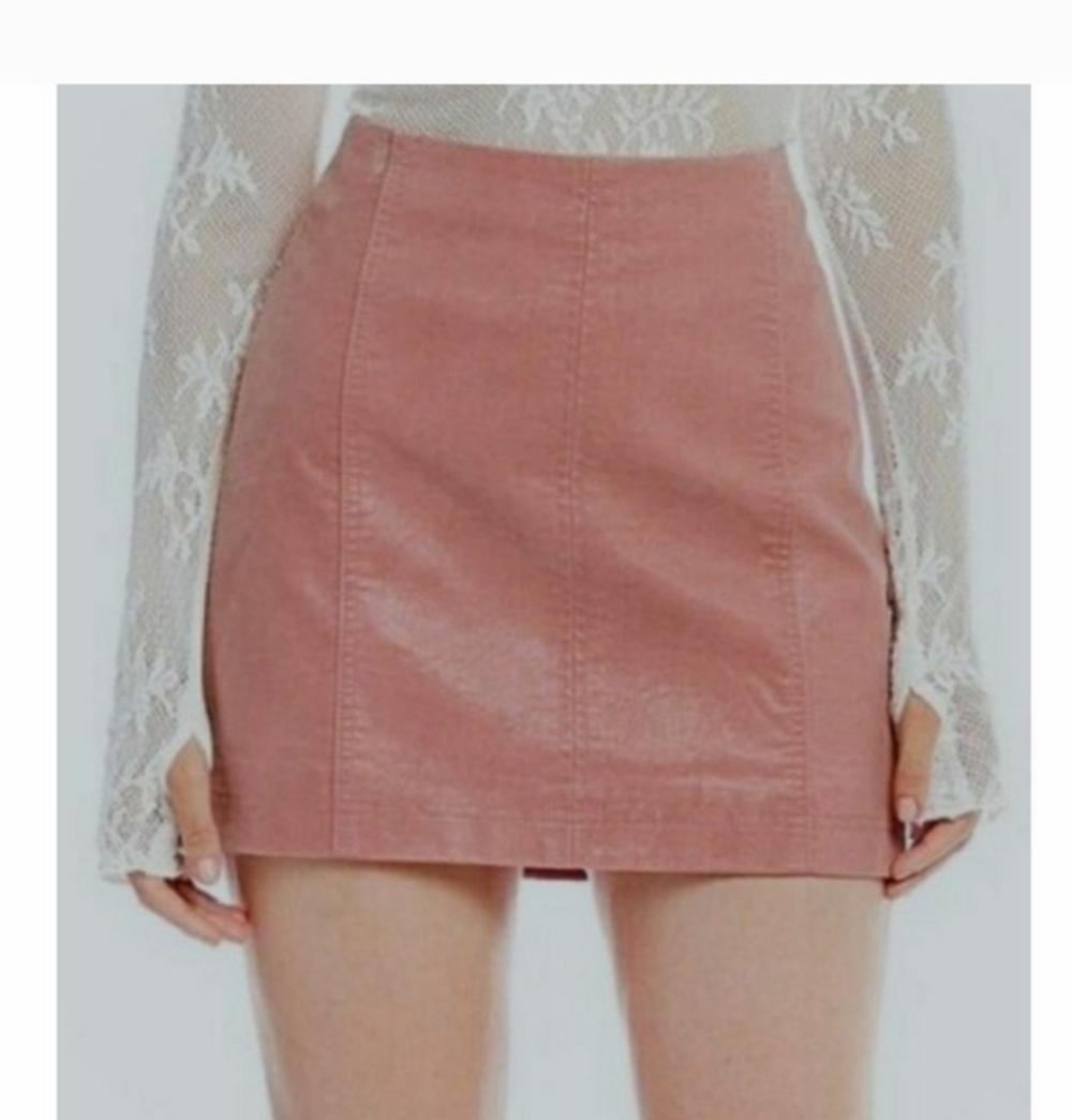 Free People Dusty Pink Mini Skirt Faux Leather Penail Size 12 Women's